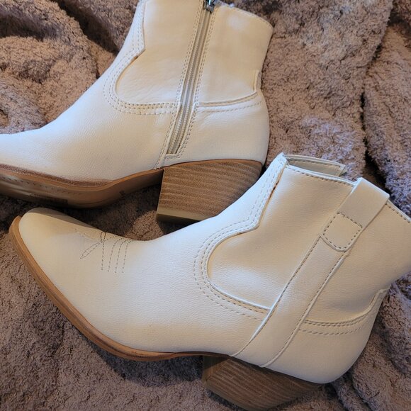 Dolce Vita Silma Western Mid-Calf Zip Bootie - Picture 7 of 14